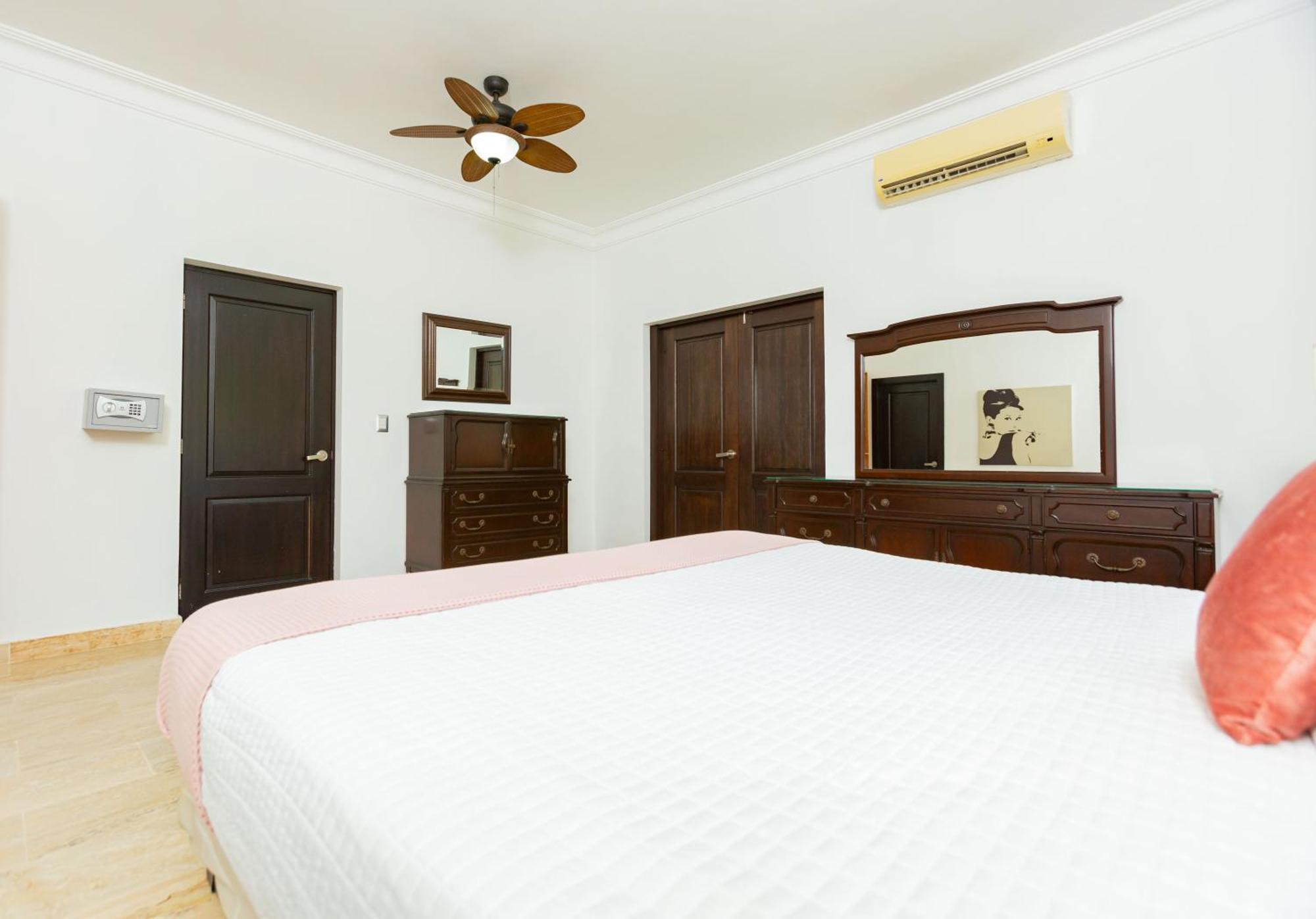 Suites At Grand Laguna Beach By Calisto Stays Sosúa Chambre photo